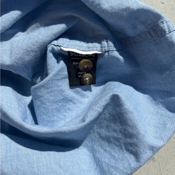 Men's Billabong Shirt Blue Pocket L Light Beach Surf Outdoor Camp City Casual - Picture 6 of 10